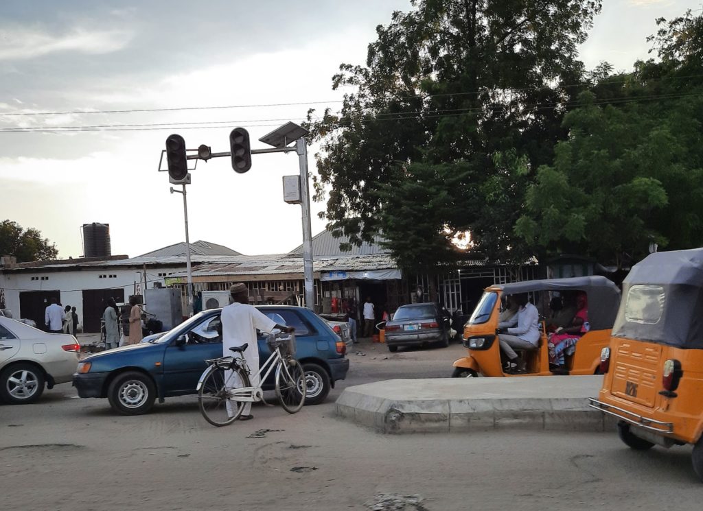 A traffic light on Bama Road, Maiduguri, Borno State. The city is home to civilians, military and paramilitary personnel, as well as former terrorists hoping to settle back to a quiet life. Photo: ‘Kunle Adebajo/HumAngle